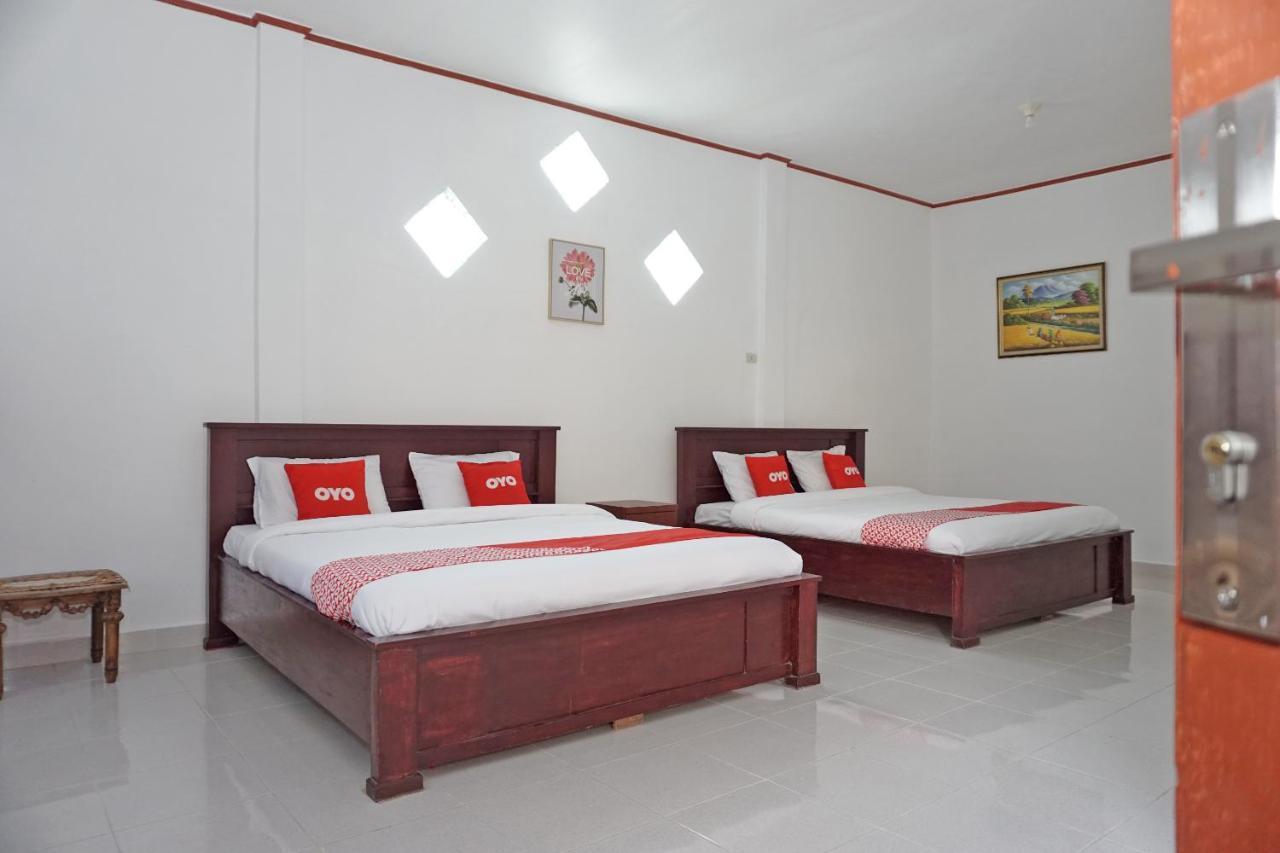 Oyo 2635 Ramos Inn Sinapuran Bagian luar foto